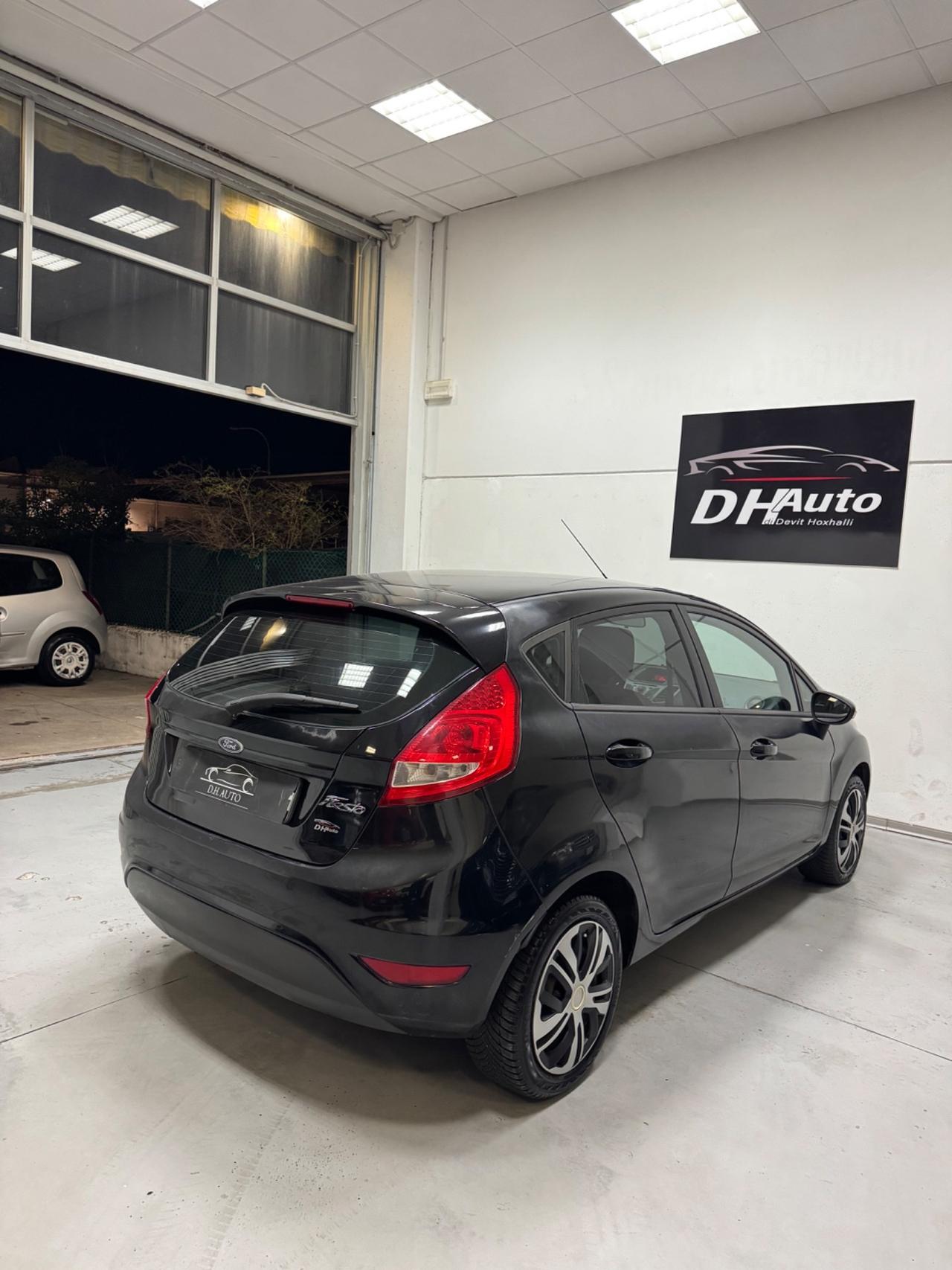 Ford Fiesta 1.2 82 CV 5 porte Titanium