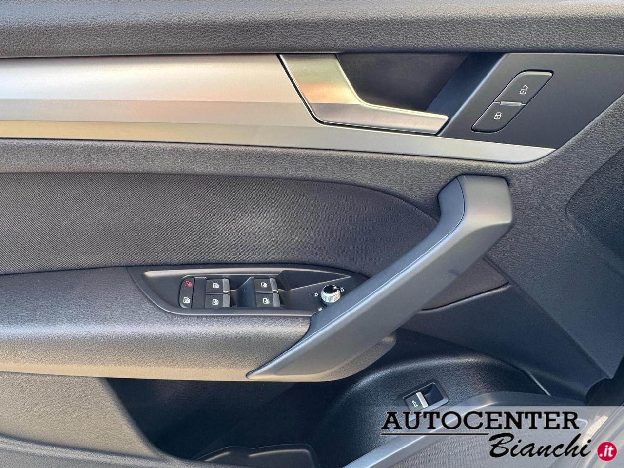 Audi Q5 40 2.0 tdi mhev 12V quattro s-tronic