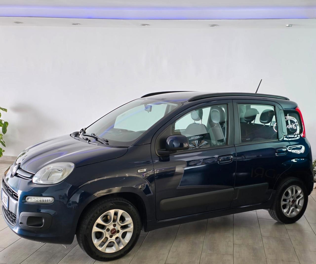 FIAT PANDA 1.2 BENZINA ANNO 2020 KM90000