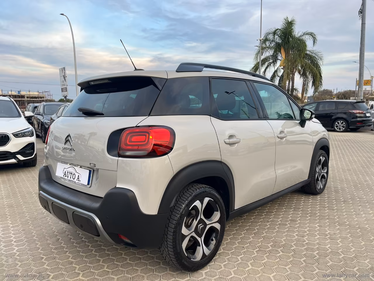 CITROEN C3 Aircross BlueHDi 100 Shine