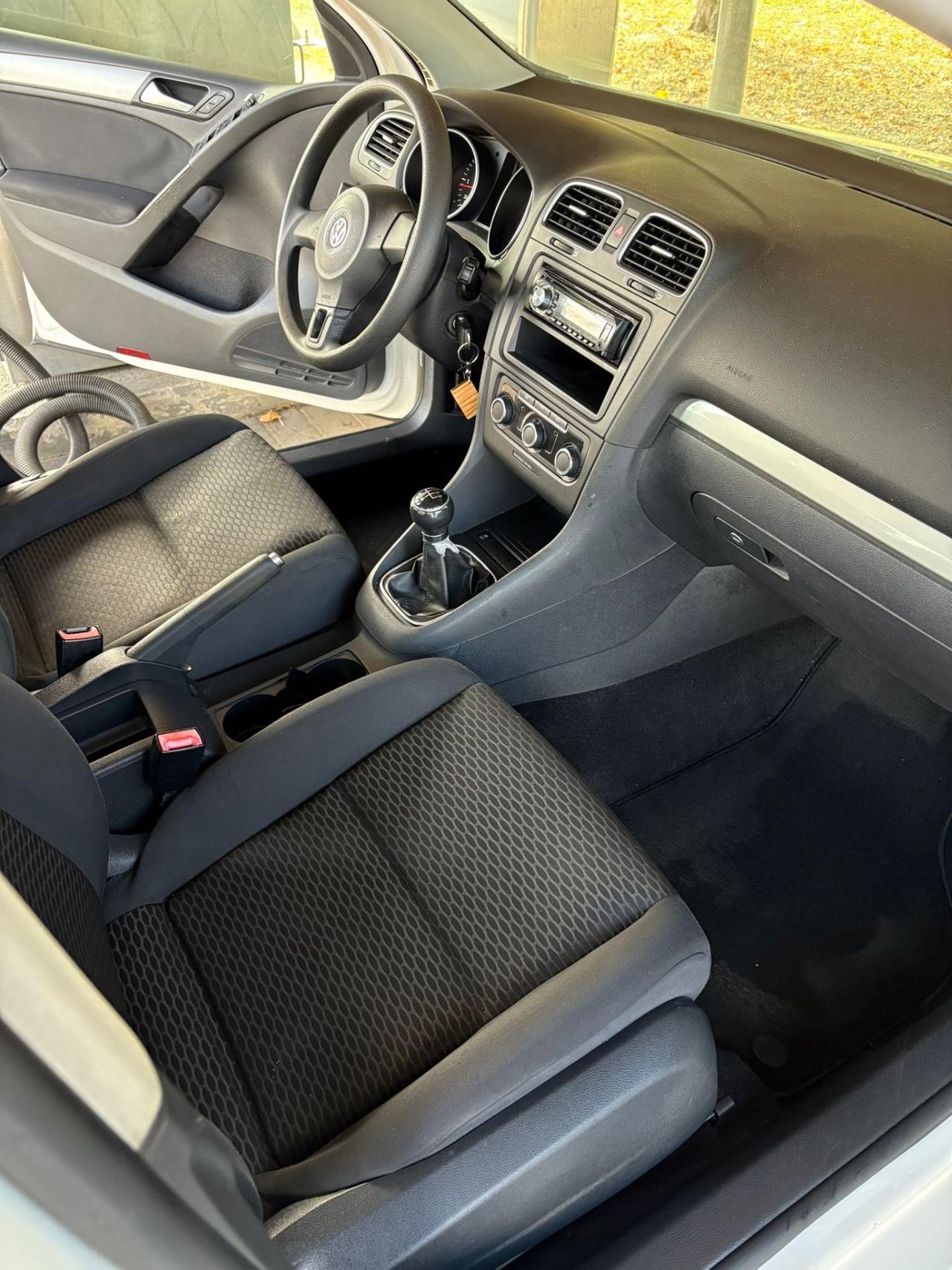 Volkswagen Golf 1.6 TDI PERFETTA SI NEOPATENTATI