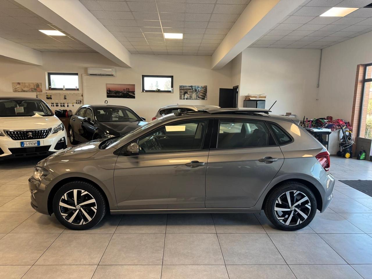 Volkswagen Polo 1.0 MPI COMFORTLINE TETTO ELETTRICO 2018
