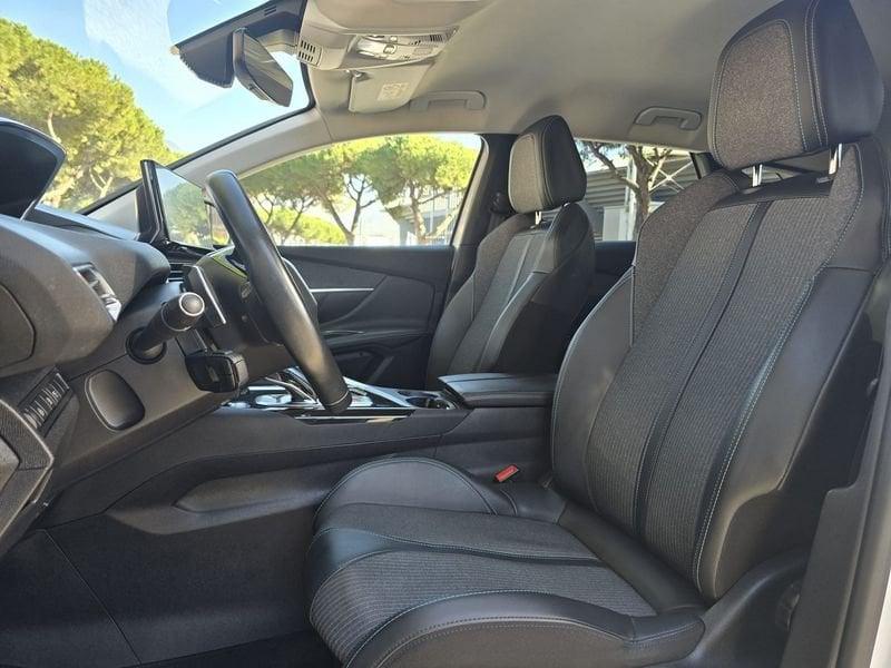 Peugeot 3008 Hybrid 225 e-EAT8 Allure Pack