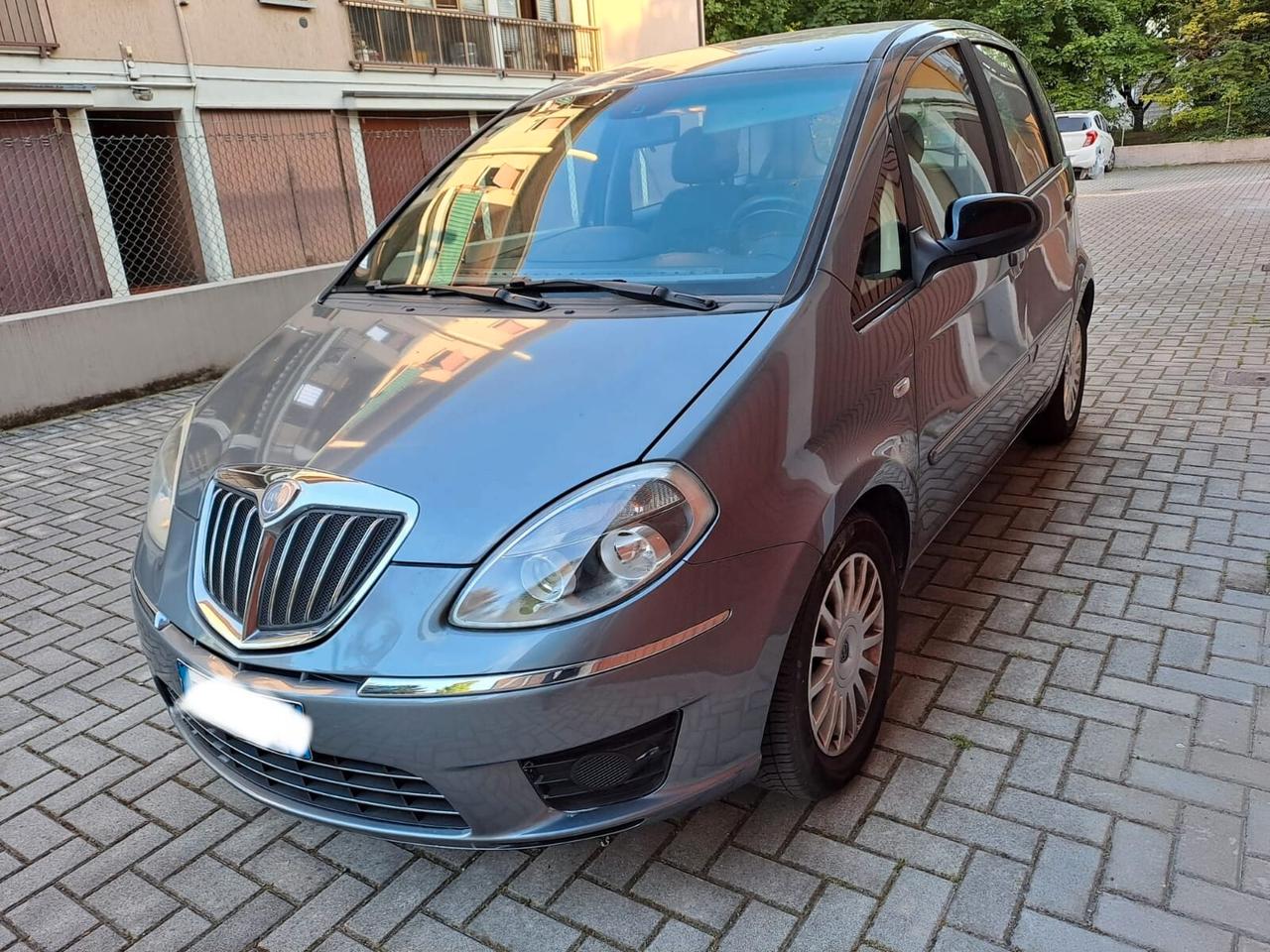 Lancia MUSA 1.4 benzina OK NEOPATENTATI Allestimento uso disabili