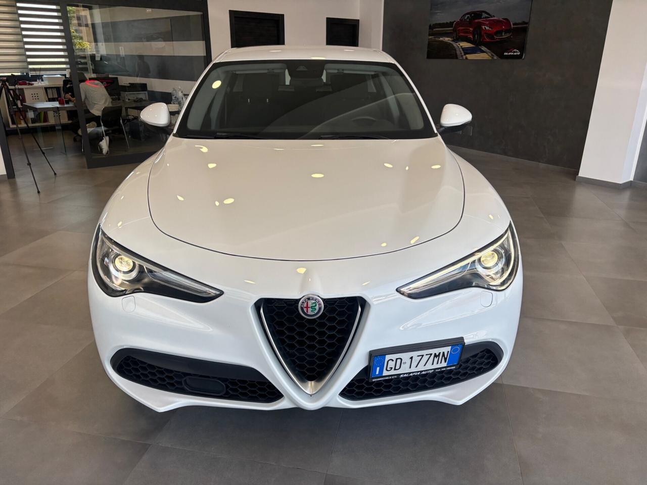Alfa Romeo Stelvio 2.2 Turbodiesel 190 CV AT8 Q4 Business