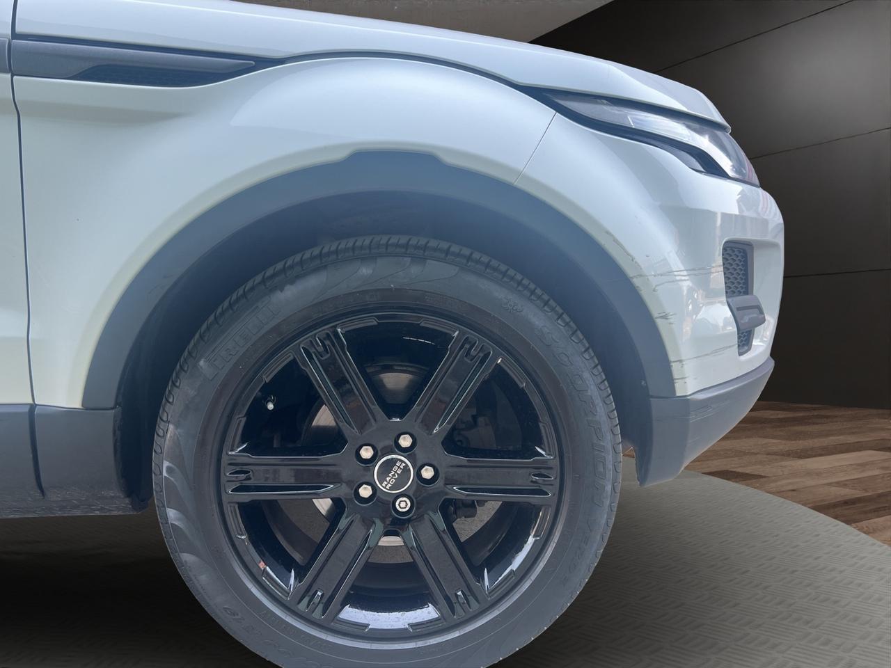 Land Rover Range Evoque 5p 2.2 td4 Pure 150cv