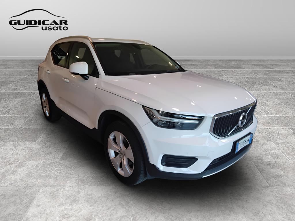 VOLVO XC40 - XC40 1.5 t3 Momentum 163cv my20