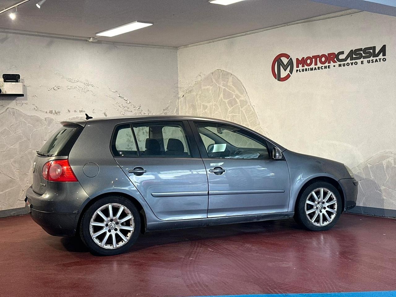 Volkswagen Golf 2.0 16V TDI 5p. Sportline