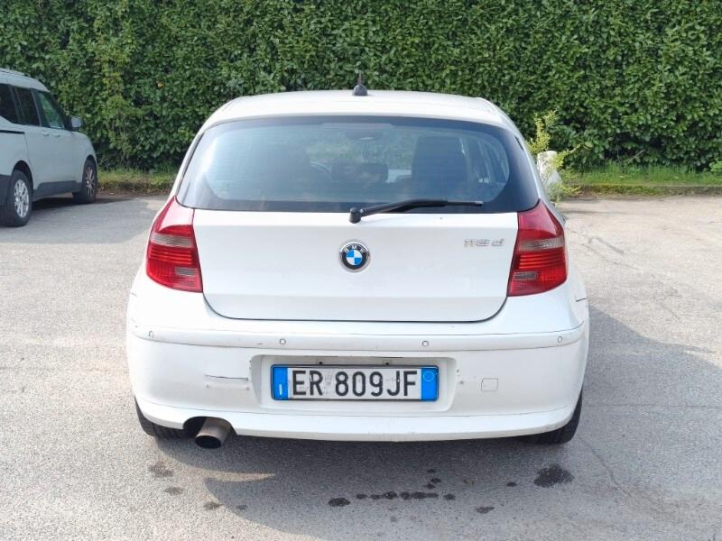 BMW Serie 1 (E87) 118d cat 5 porte Attiva...