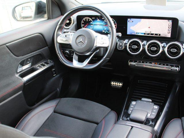 MERCEDES-BENZ GLA 200 d Automatic Premium
