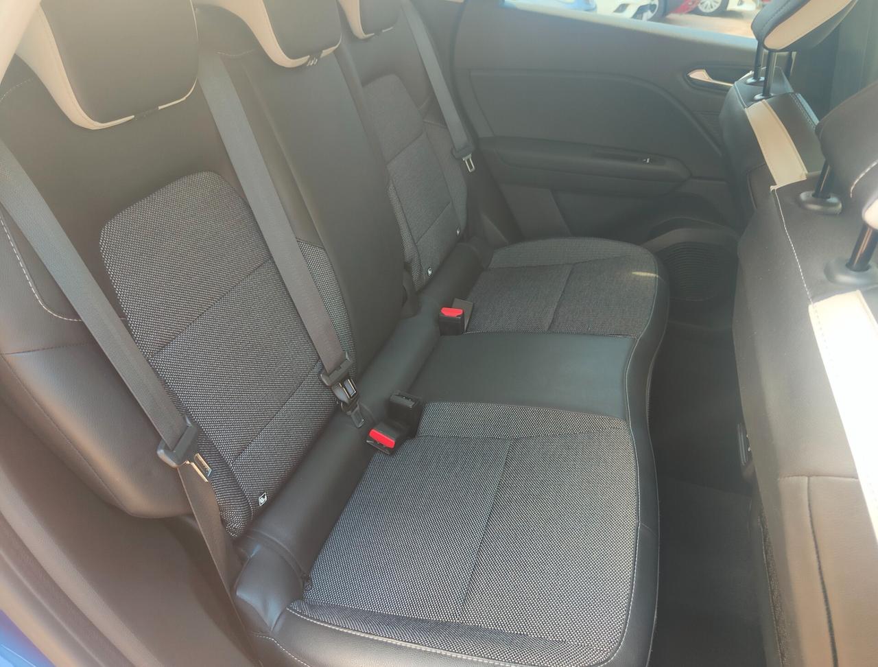 Renault Captur Full Hybrid E-Tech 145 CV Intens