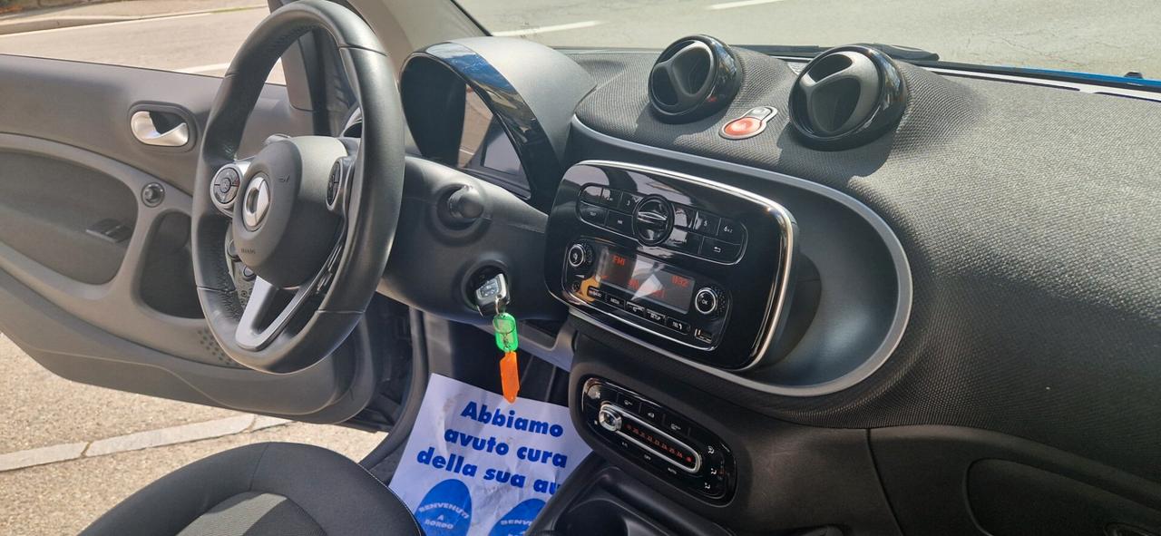 Smart ForTwo 70 1.0 twinamic Passion tagliandata