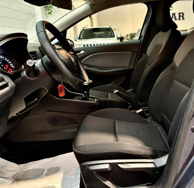 RENAULT Clio TCe 100 CV CVT 5 porte Intens