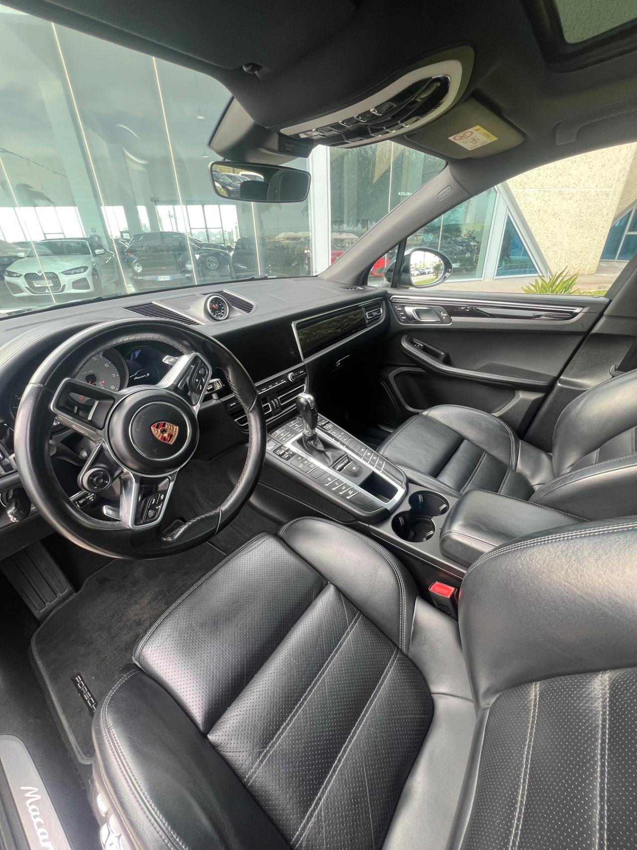 Porsche Macan 3.0 S 354cv pdk - Iva Esposta