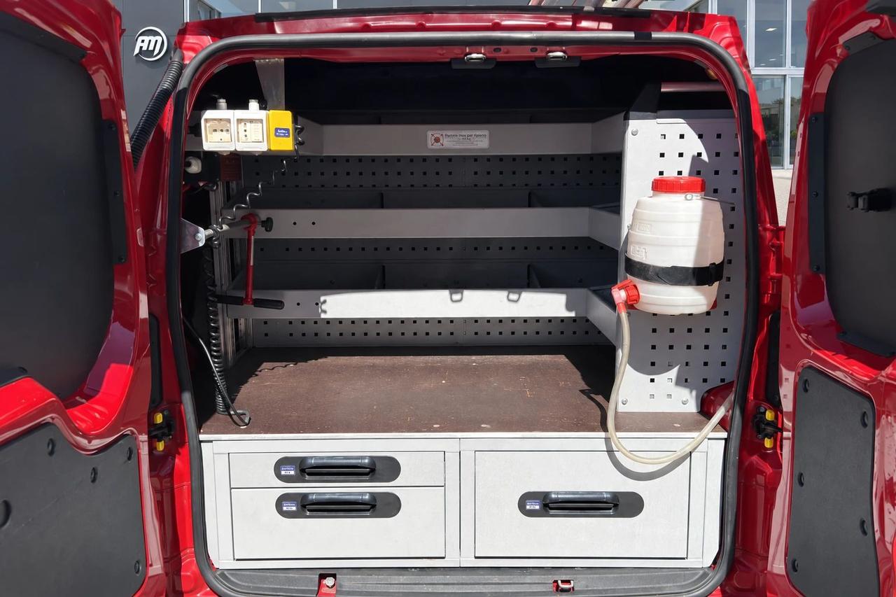 Fiat Fiorino 1.3MJT ADVENTURE ALLESTITO
