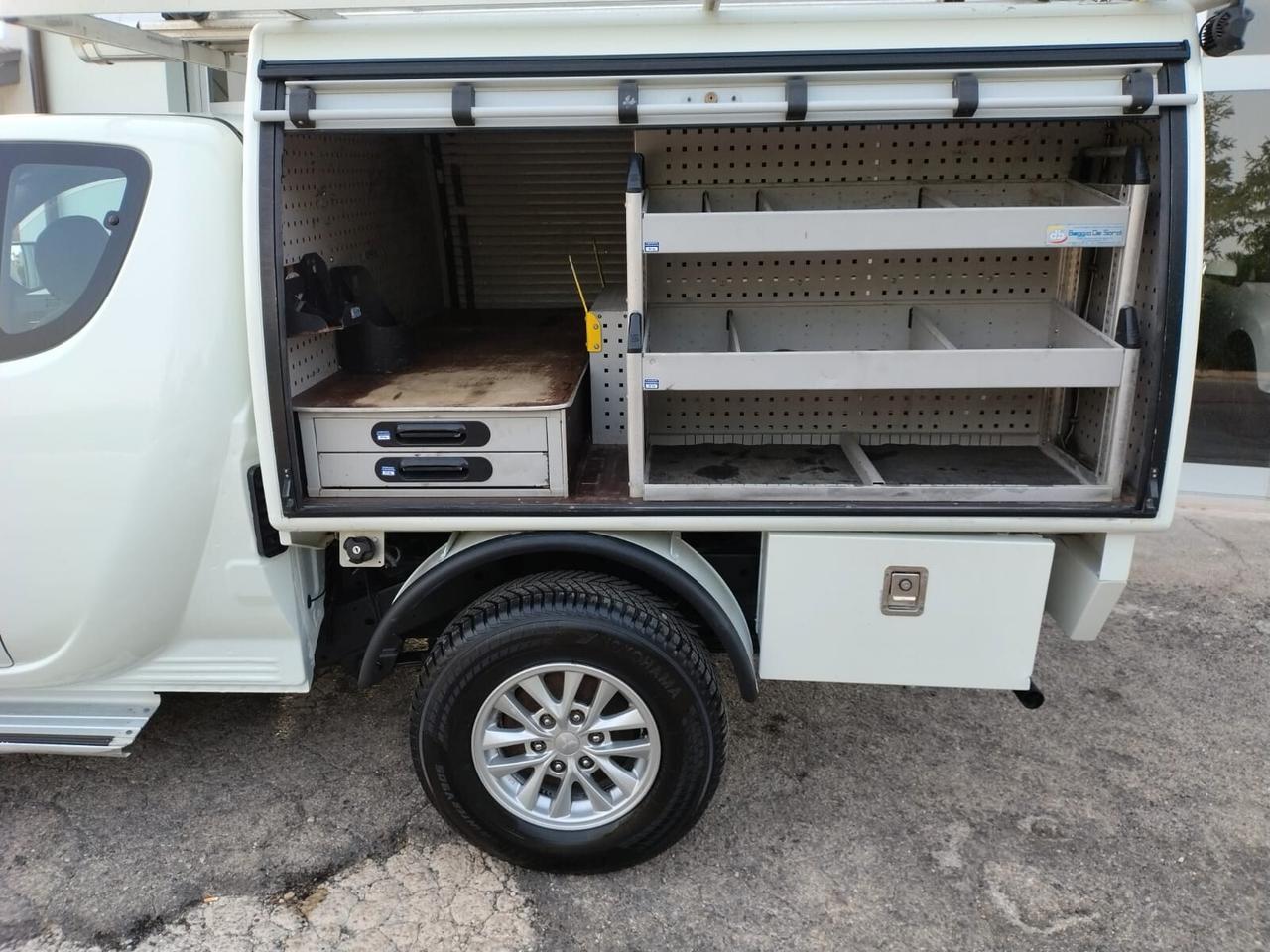 Mitsubishi L200 2.5 DI-D 4WD Allestito - KM 0