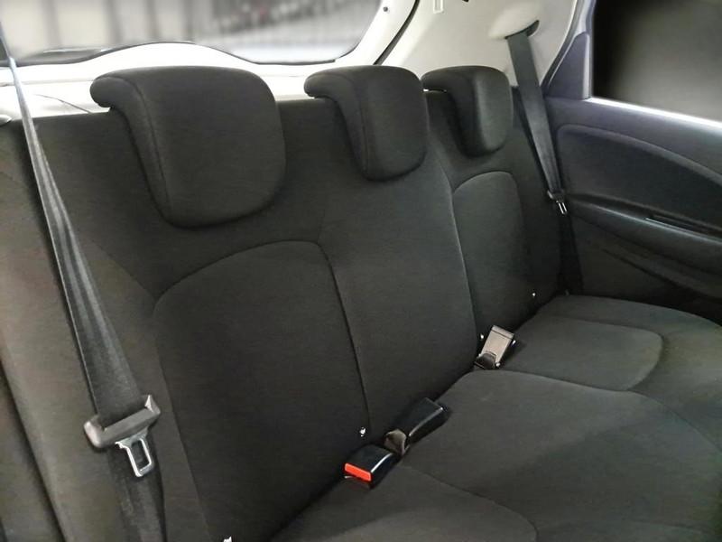 RENAULT ZOE LIFE R110 5 PORTE BERLINA