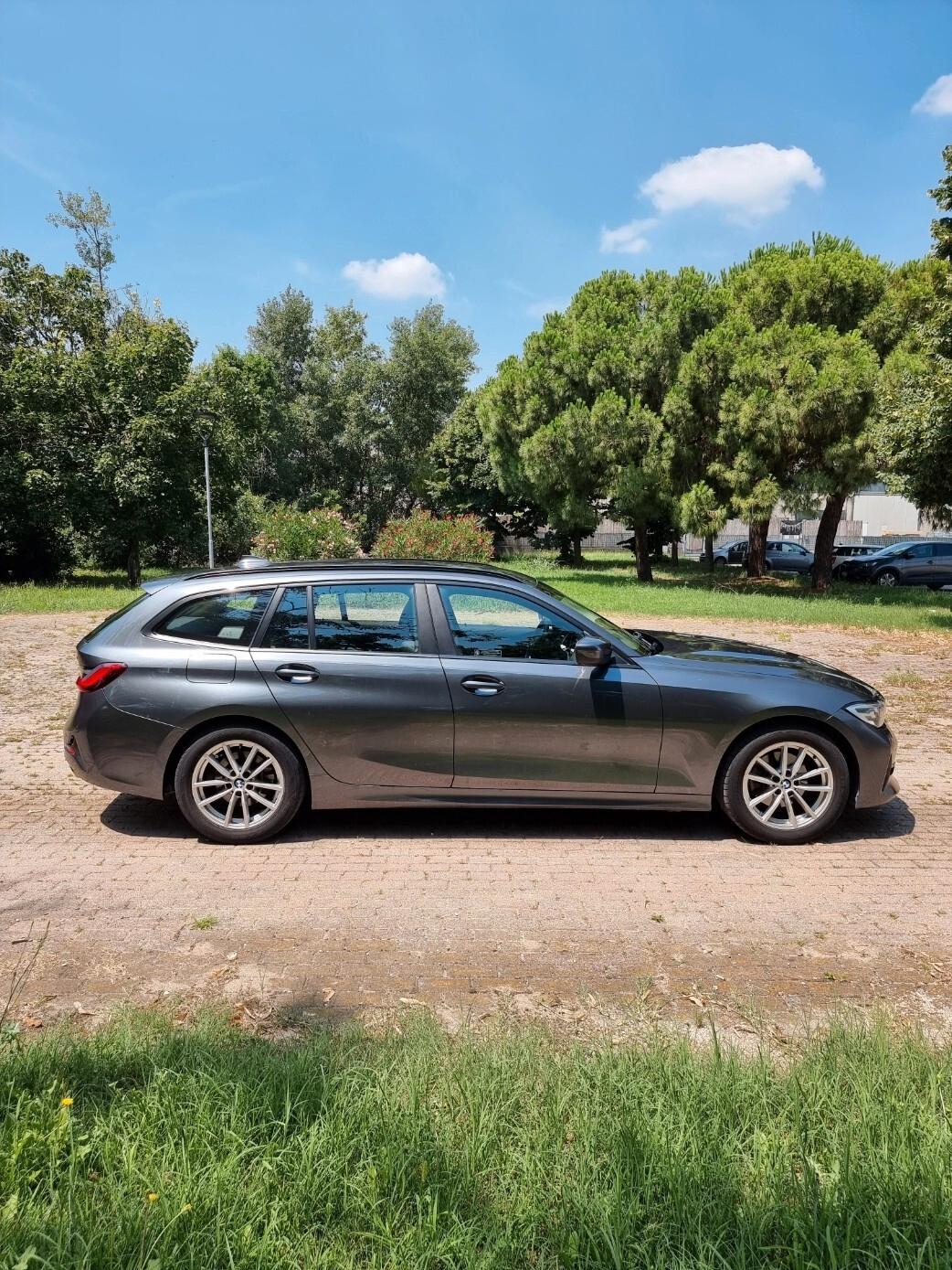 Bmw 320 320d Touring Business Advantage aut.