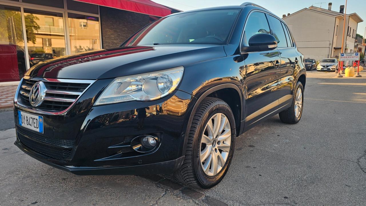 Volkswagen Tiguan 2.0 TDI DPF 4MOTION Sport & Style