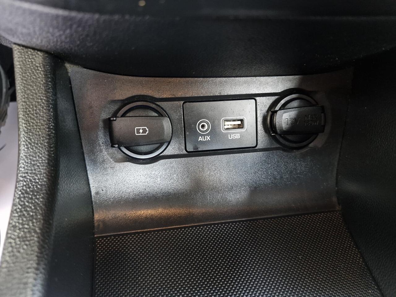 HYUNDAI I20 1.2 CONNECTILNE 75CV ANNO 10/2019