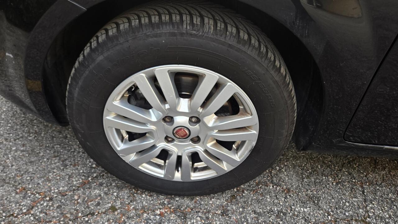 Fiat Punto 1.3 MJT II S&S 95 CV 5 porte Sport