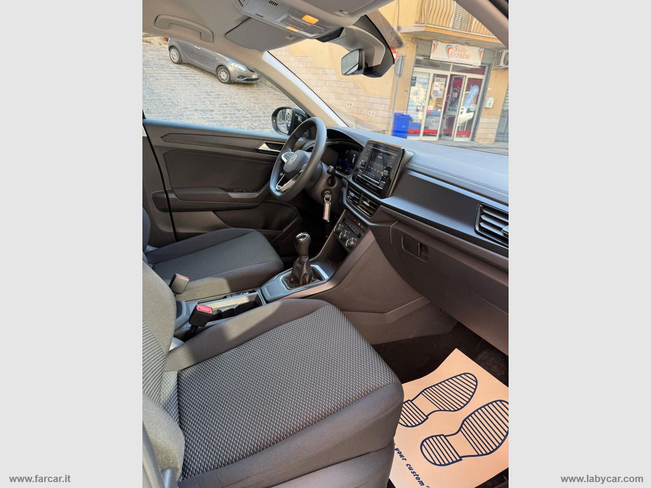 VOLKSWAGEN T-Roc 1.0 TSI Life