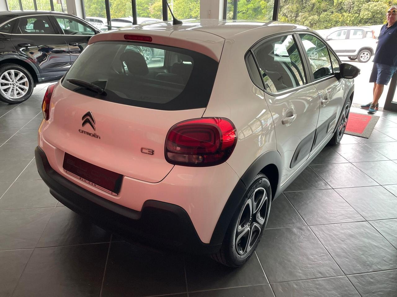 CITROEN C3 1.2 SHINE 83cv