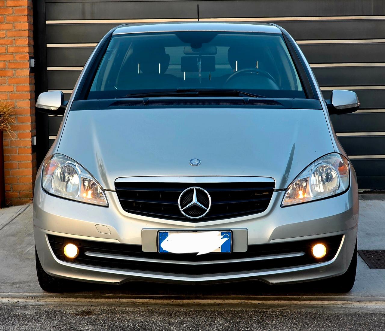 Mercedes-benz a Special Edition Sport neopatentati benzină