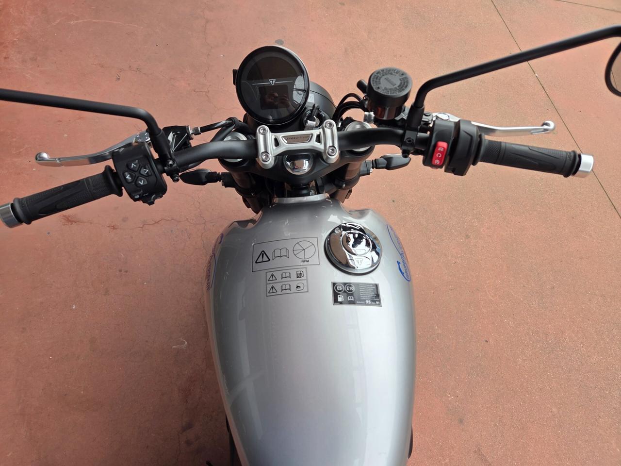 Triumph Speed Twin 900