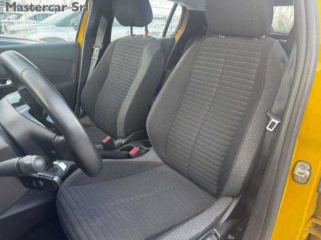 PEUGEOT 208 NEOPATENTATI 208 1.2 Active Pack TG : GP162ML