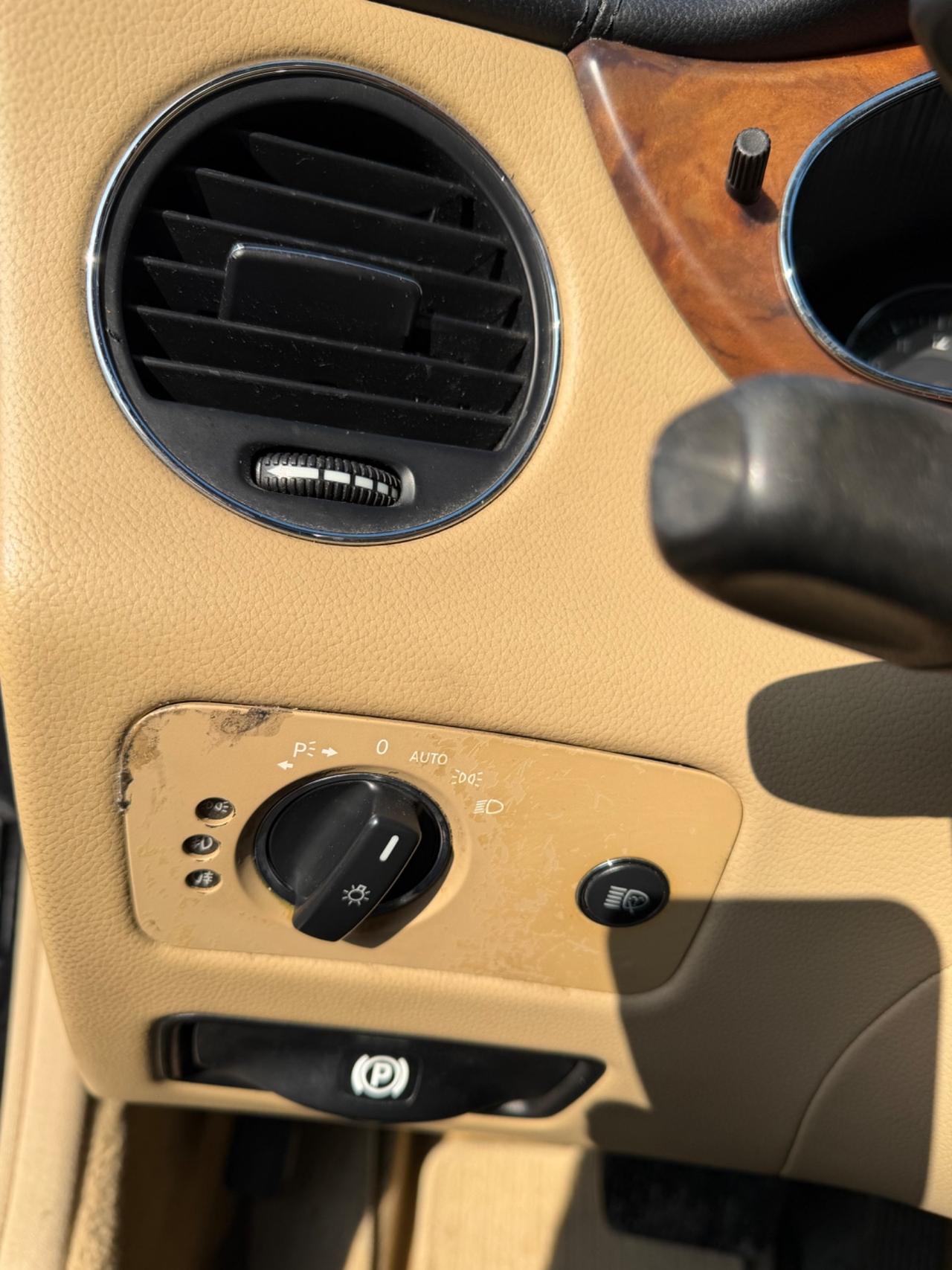 Mercedes-benz CLS 500