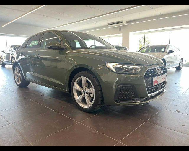AUDI A1 SPB 30 TFSI Business