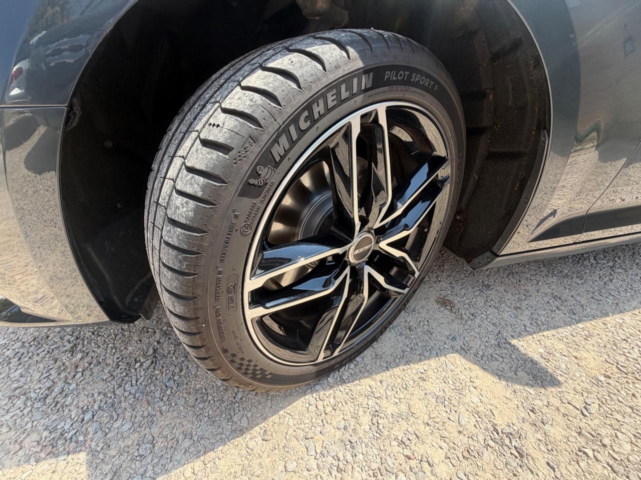 Audi A4 2.0 TDI 150 CV S tronic