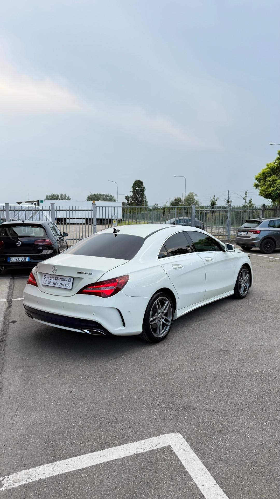 Mercedes-benz CLA 180 d Premium