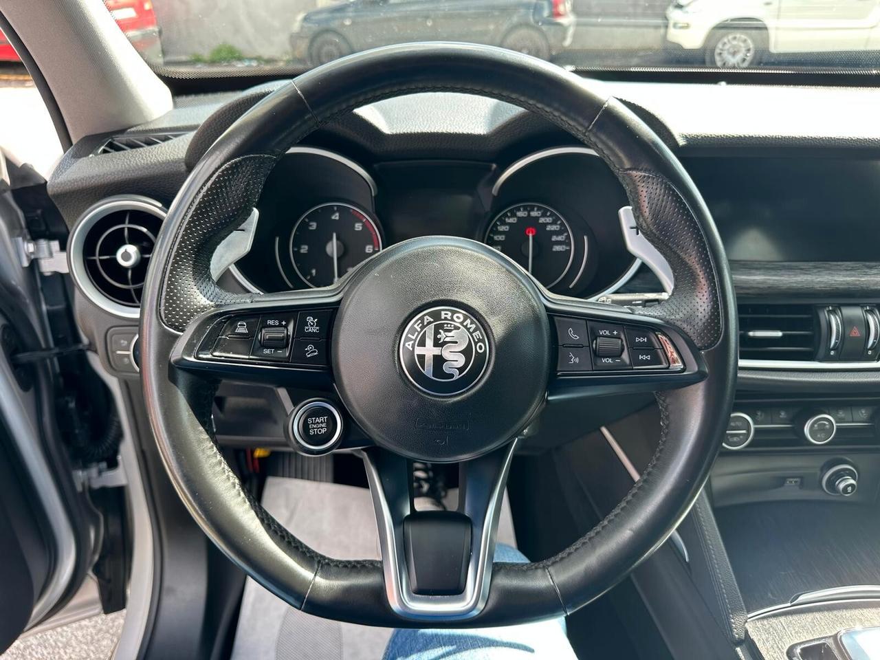 Alfa Romeo Stelvio 2.2 Turbodiesel 190 CV AT8 Q4 Super
