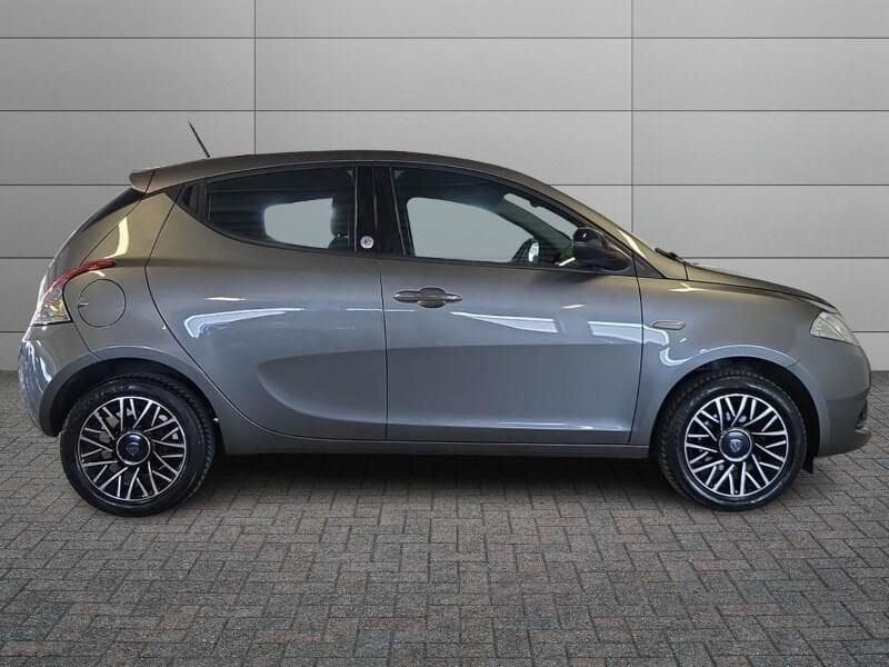 Lancia Ypsilon 3ª serie 1.2 69 CV 5 porte GPL Ecochic Gold