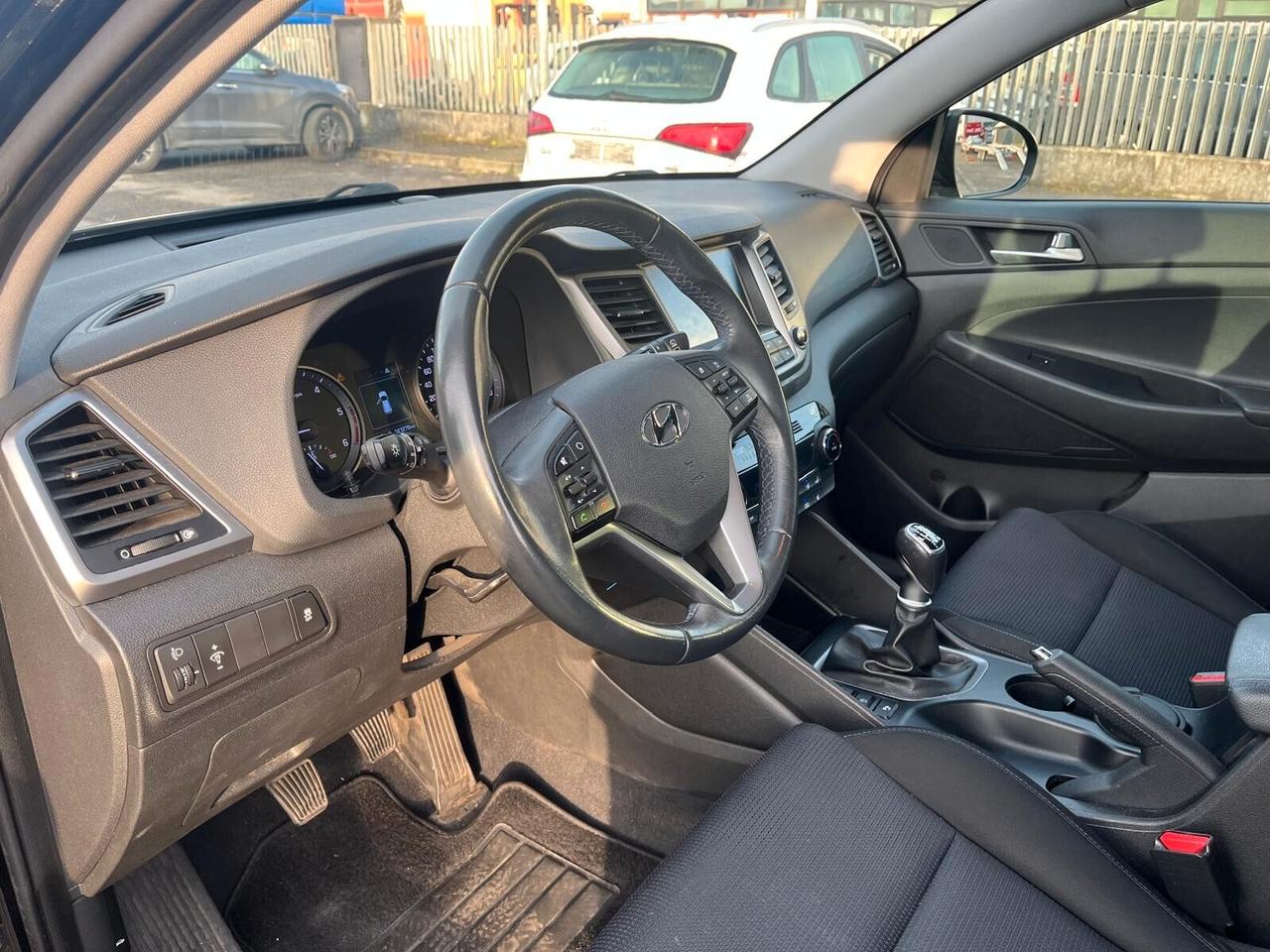 Hyundai Tucson 1.7 CRDi Sound Edition