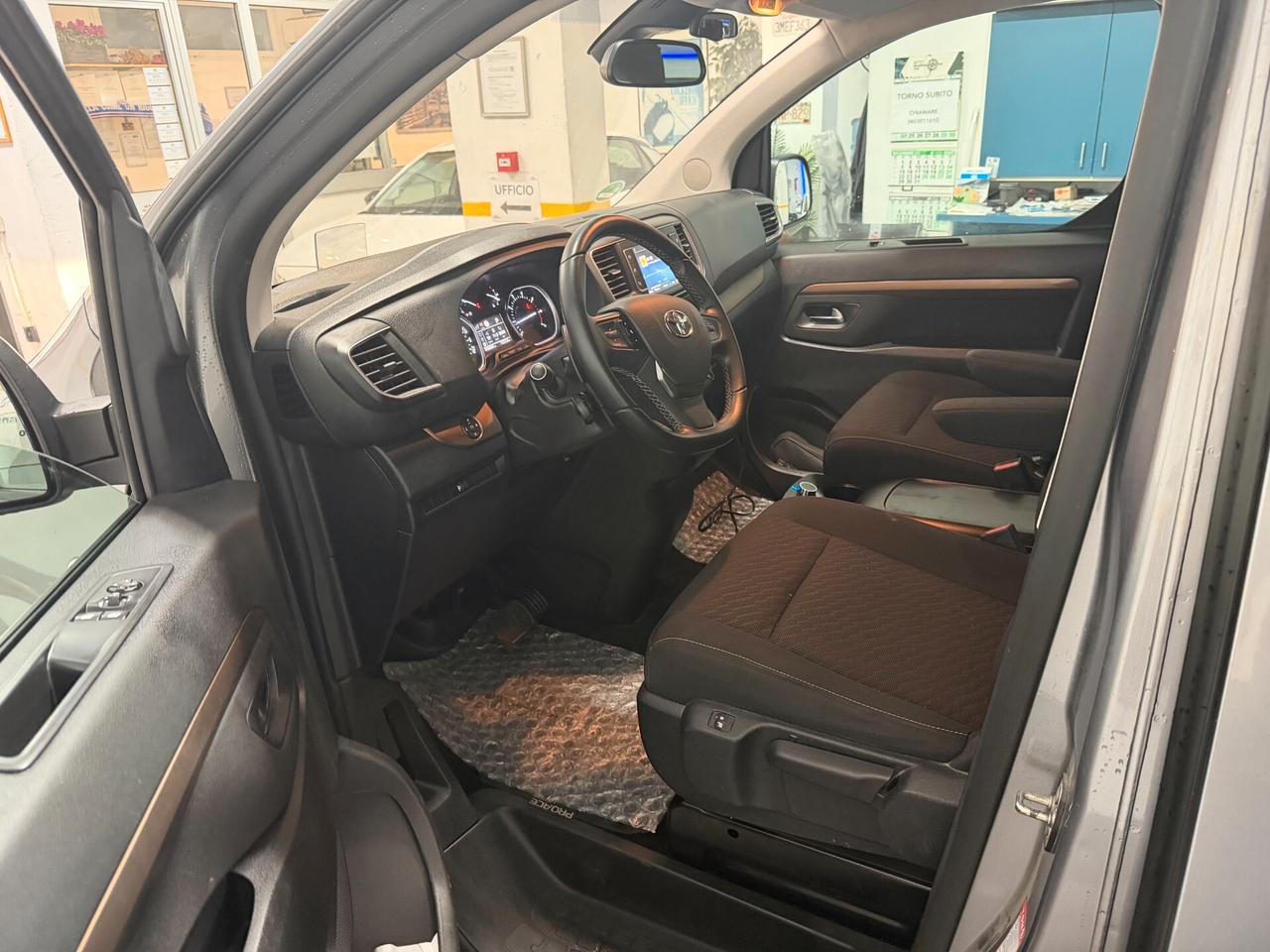 Toyota Proace Toyoya CROSSCAMP TY 2.0d Automatico