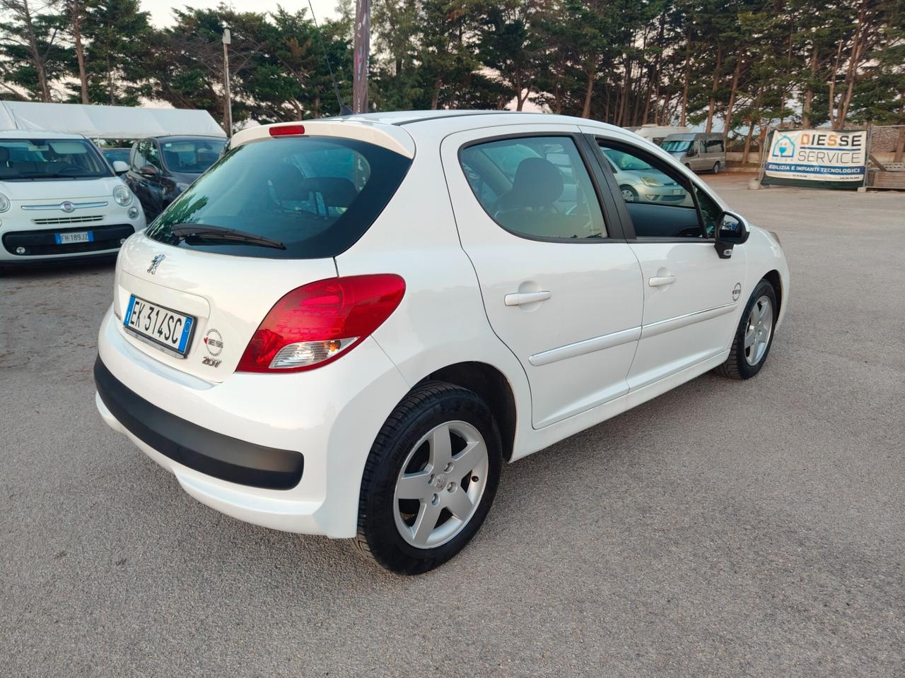 Peugeot 207 1.4 HDi 70CV 5p. Sweet Years