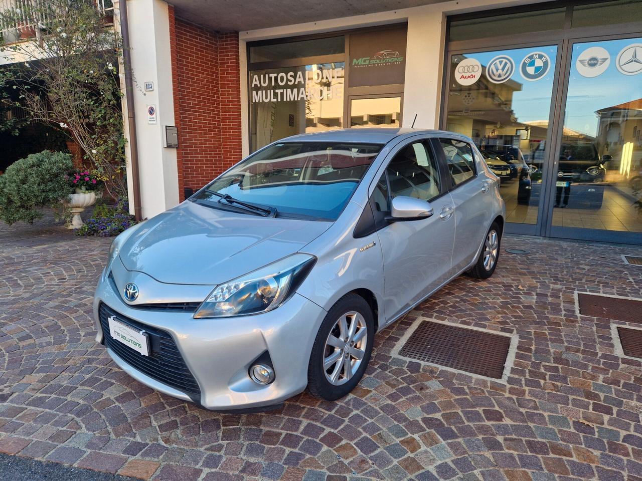 Toyota Yaris 1.5 Hybrid 5 porte Lounge