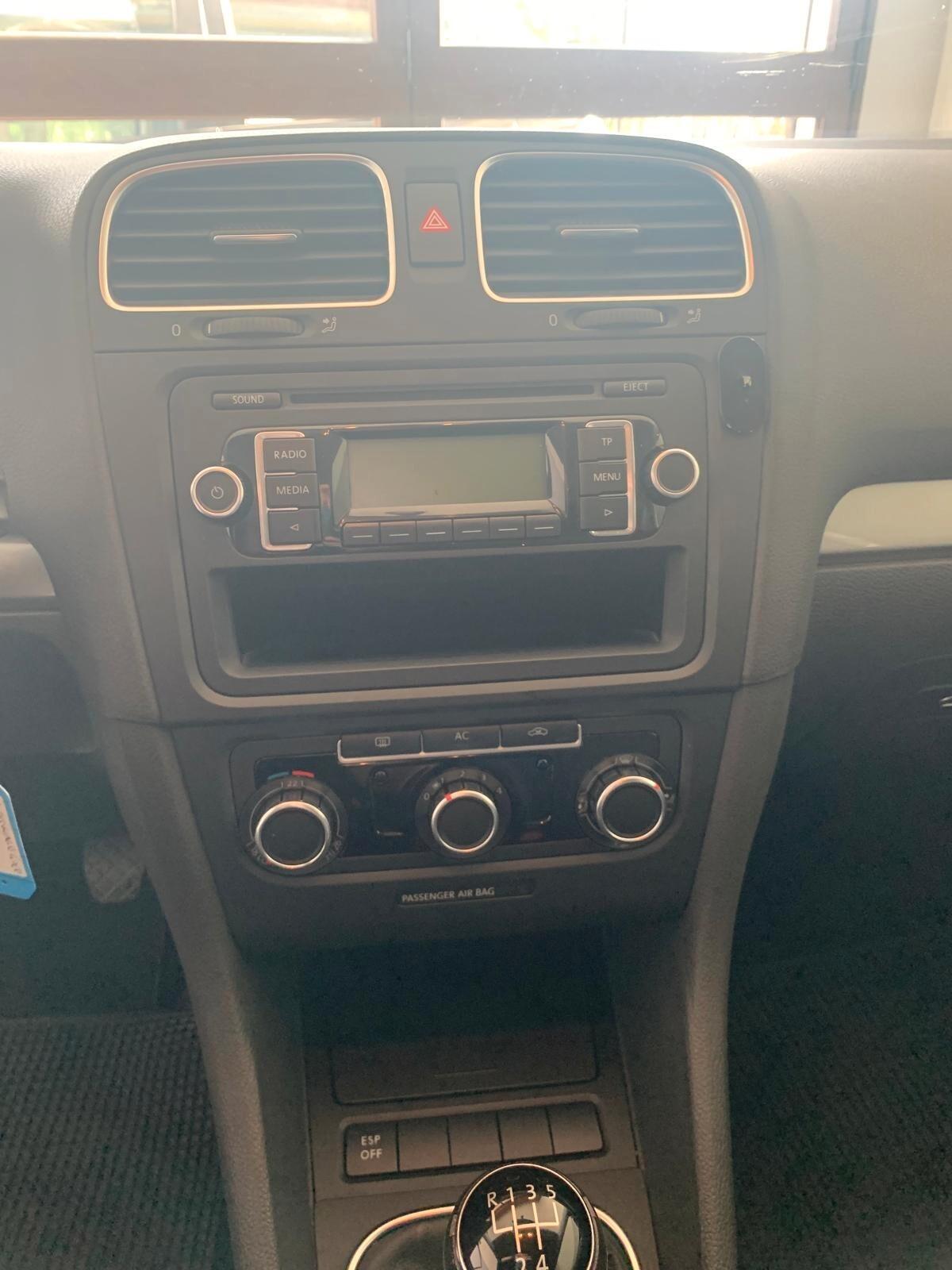 Volkswagen Golf 1.6 TDI 3p. Highline - 2010