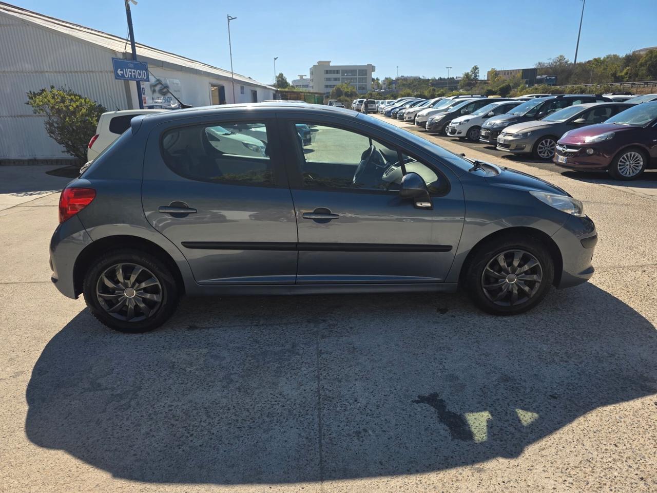 Peugeot 207 1.4 88CV 5p. XS