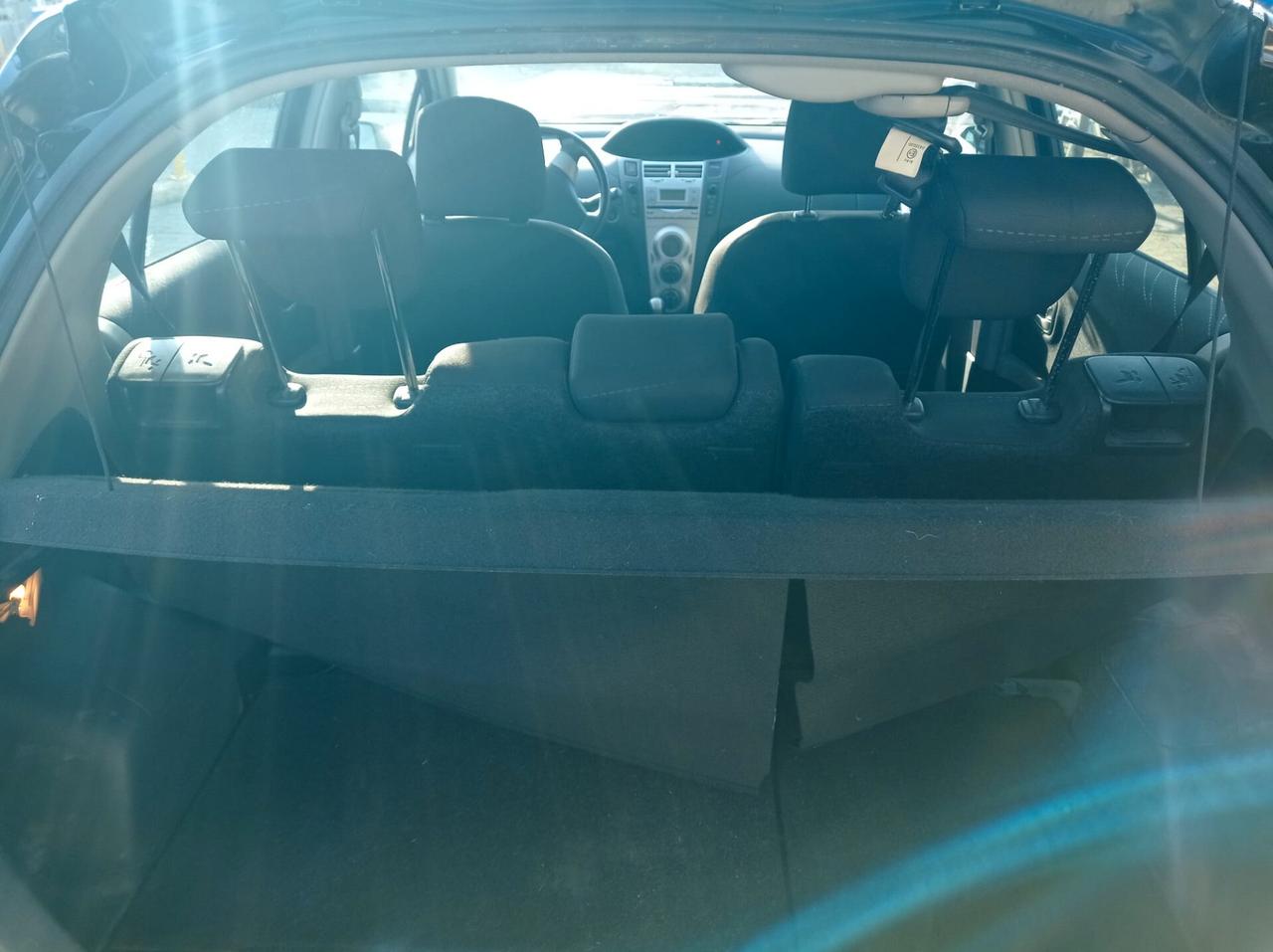 Toyota Yaris 1.0i 16V cat 5 porte Expo