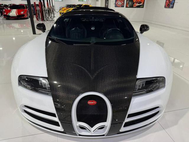 BUGATTI Veyron VEYRON 16.4 1001HP 1 of 2 LINEA VIVERE OF MANSORY