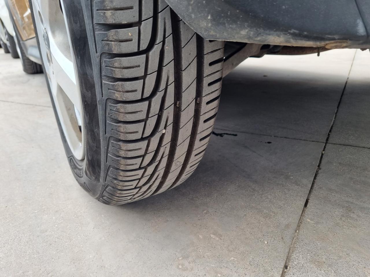 Mini 1.4 tdi One 75 CV - TAGLIANDATA