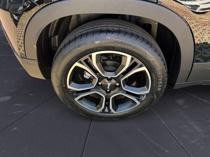 Jeep Avenger 1.2 Turbo 110 CV e-Hybrid Summit