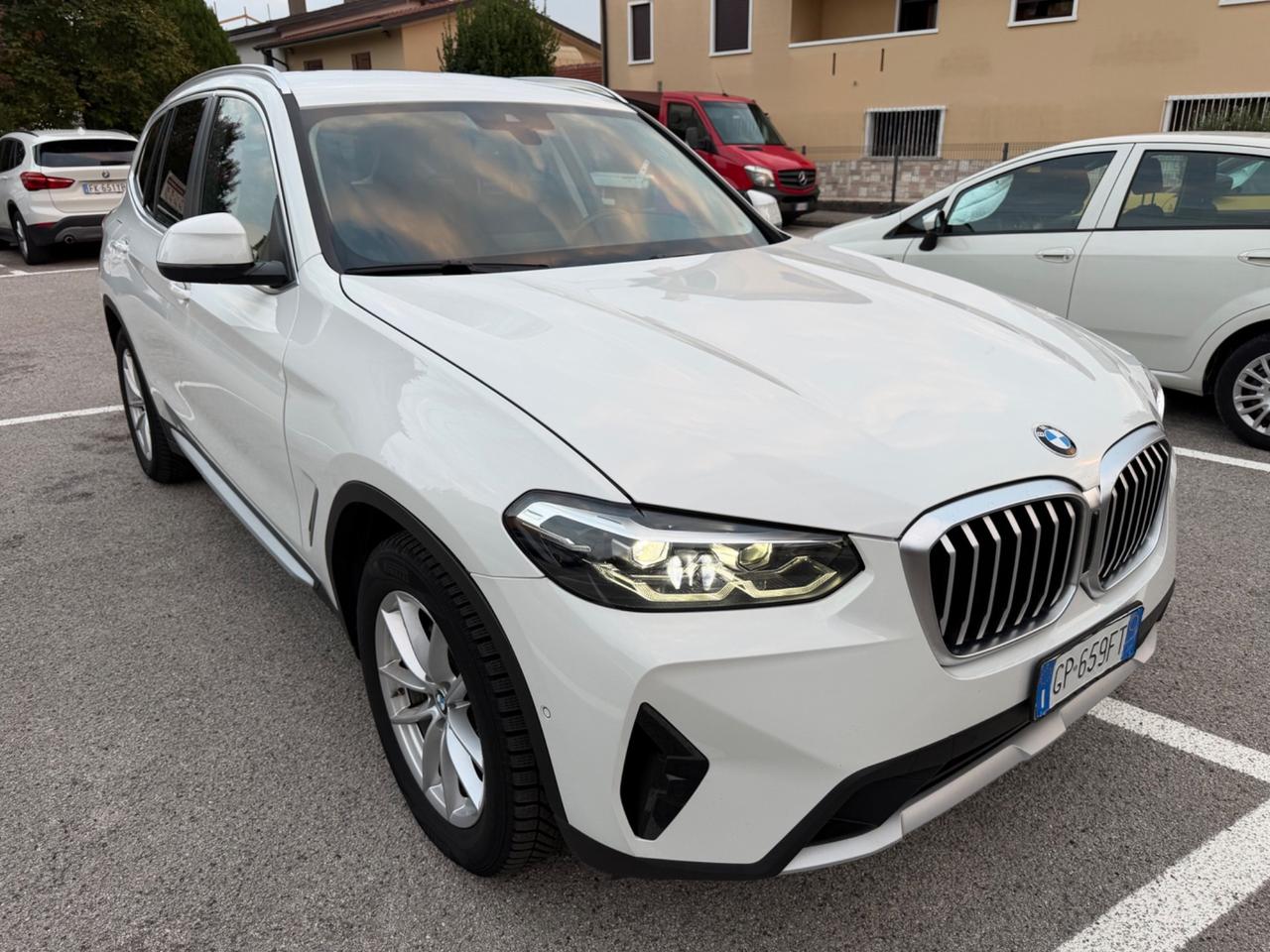 Bmw X3 sDrive18d 48V