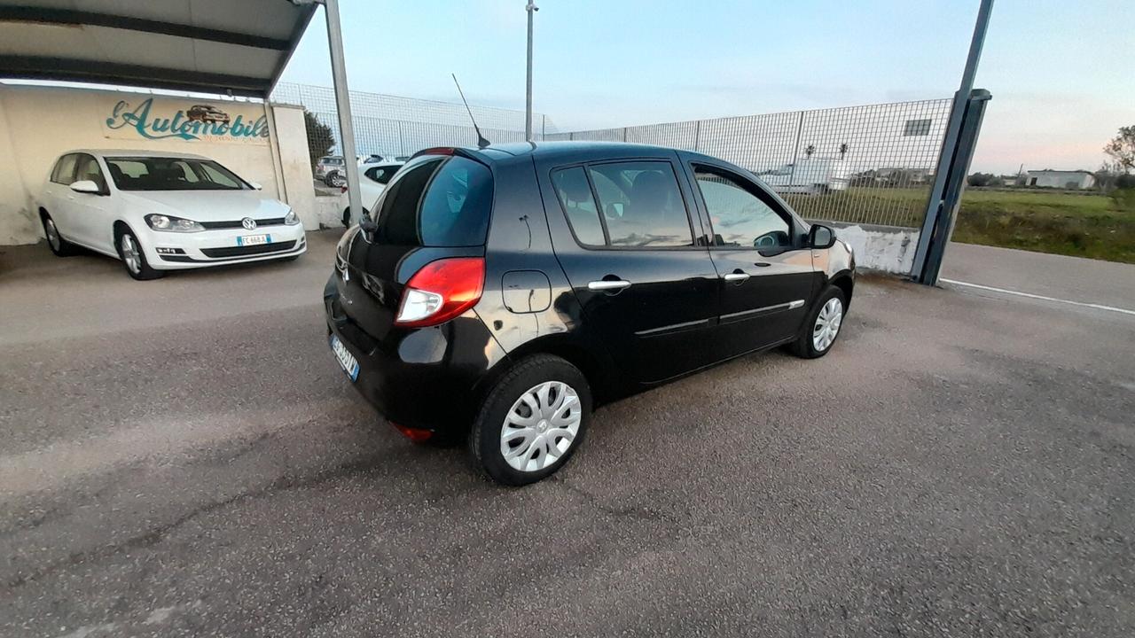 Renault Clio 1.2 16V 5 porte Live!