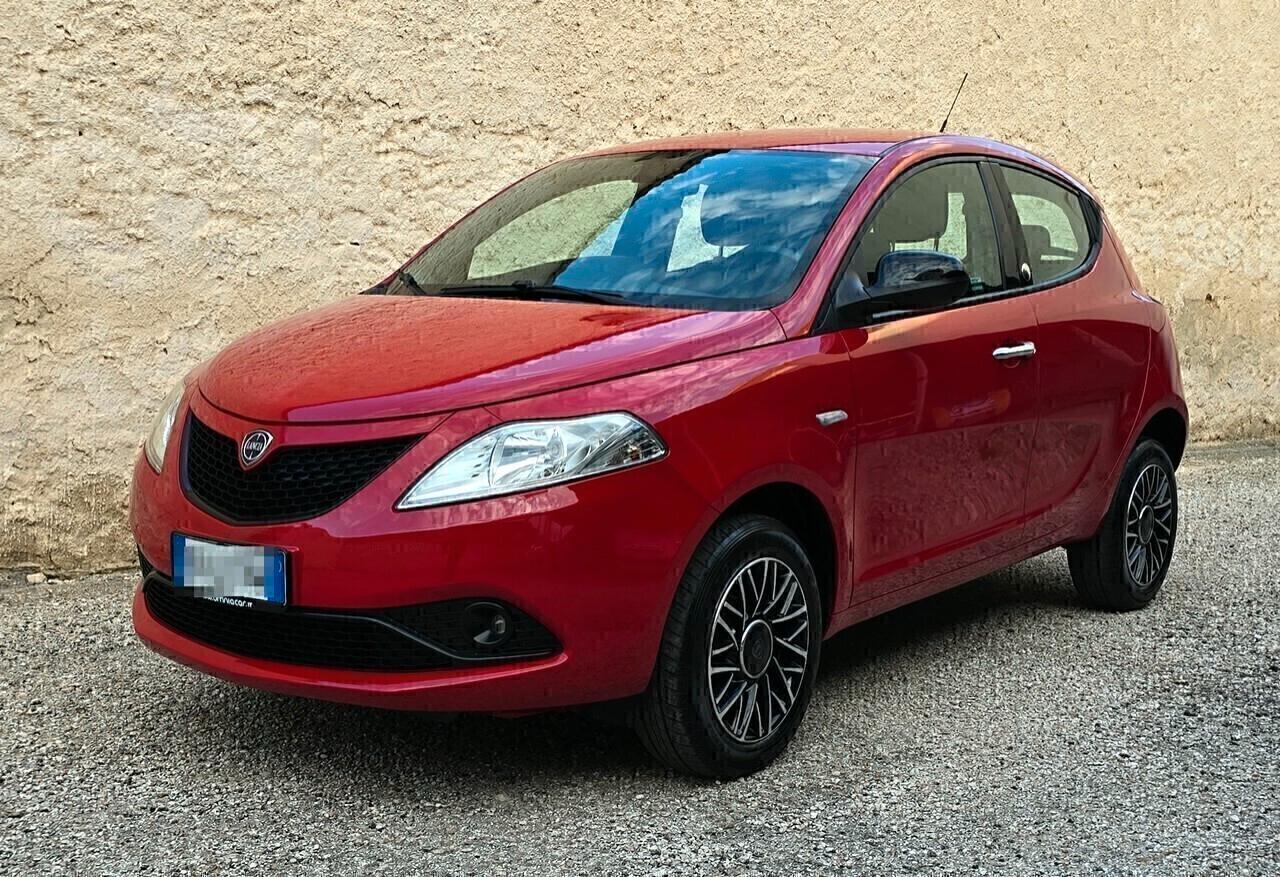 Lancia Ypsilon Gold 900Turbo 85cv 5 porte Ecochic