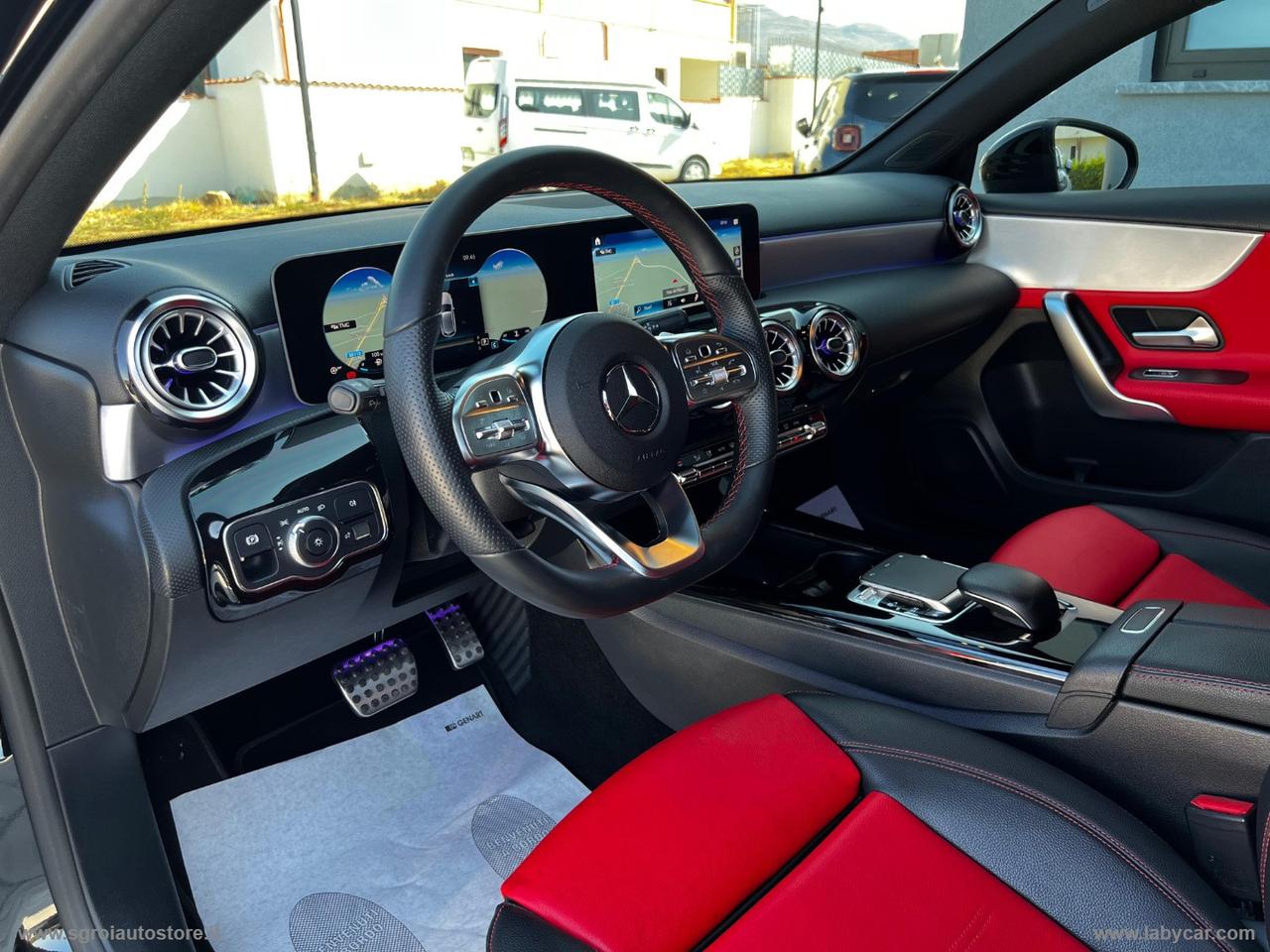 MERCEDES-BENZ A 180 d Automatic Premium